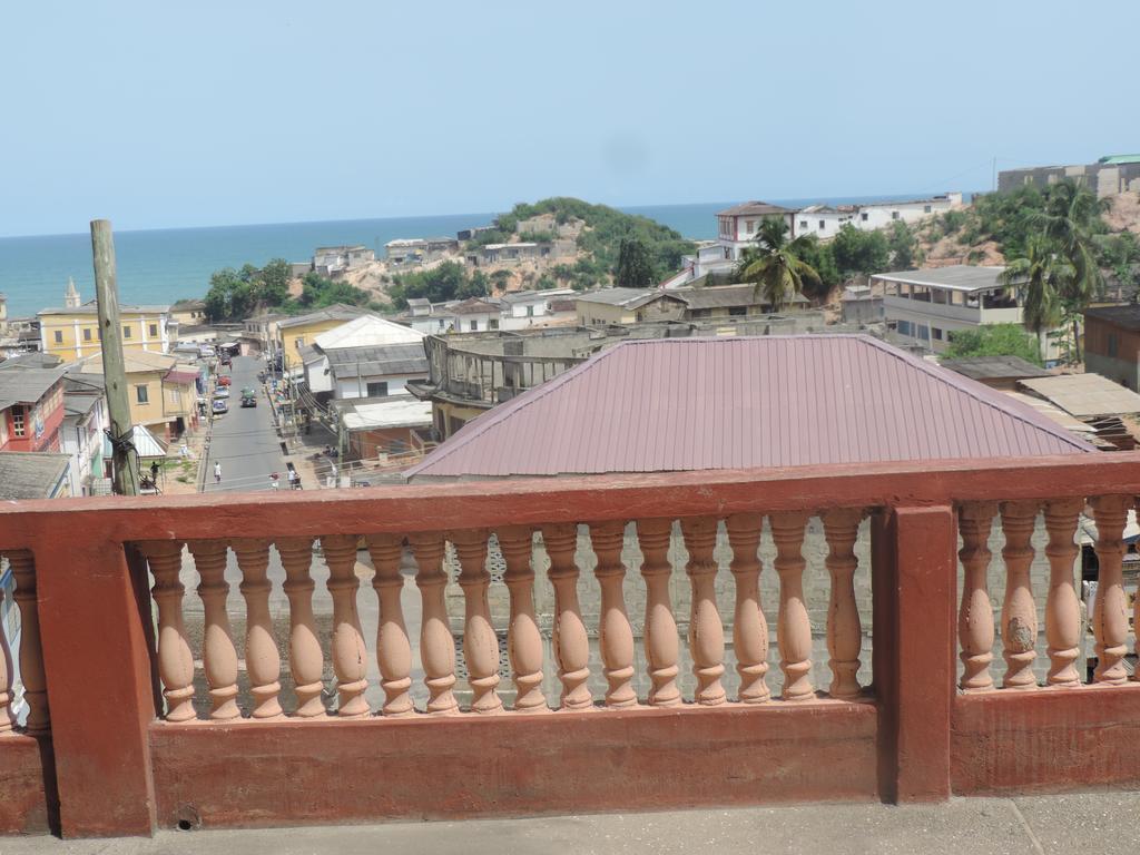 Is Guest House Cape Coast Bagian luar foto