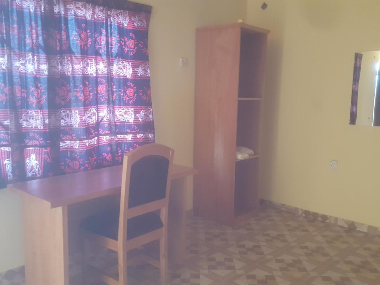 Is Guest House Cape Coast Bagian luar foto