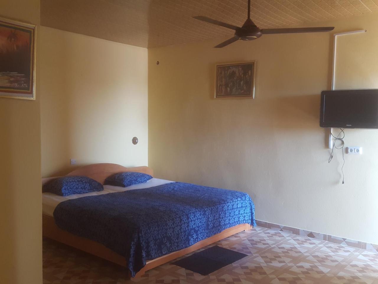 Is Guest House Cape Coast Bagian luar foto